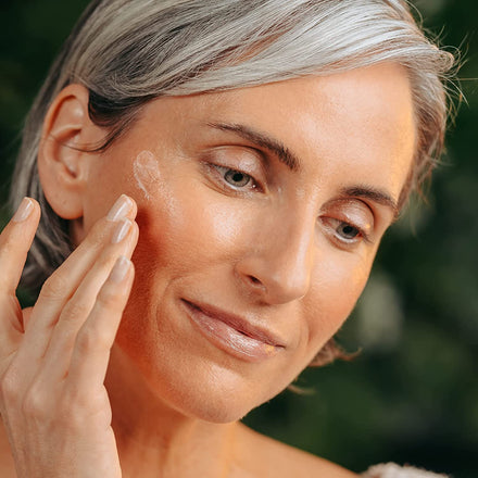 Vitamin C Brightening Facial Serum with Moisturizing Vitamin E for Glowing Radiant Skin