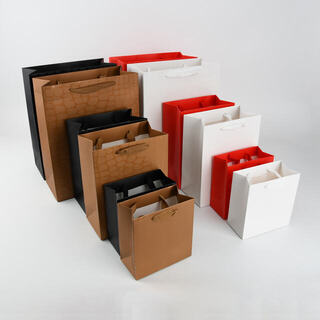 Kraft Paper Bag Customized Gift Art Paper Shopping Bag Packaging